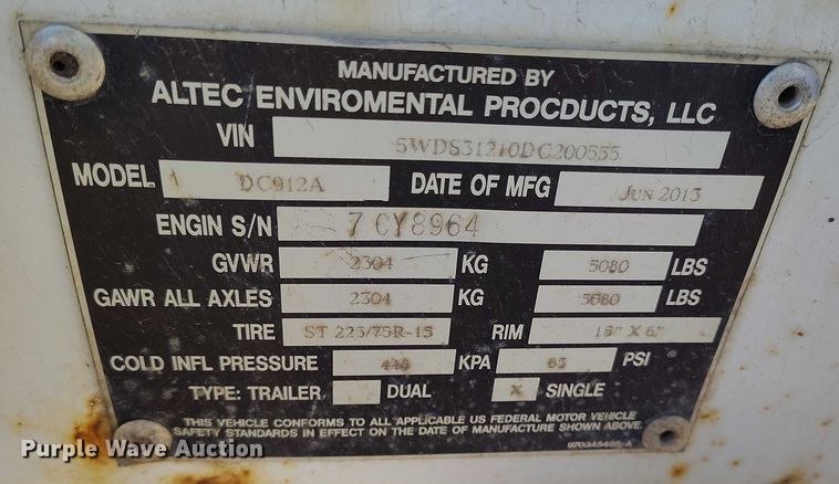 image for item YA1592 2013 Altec DC912A wood chipper