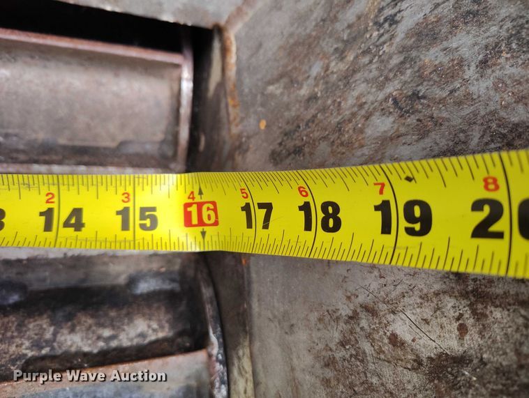 image for item YA1593 2008 Altec DC1217 wood chipper