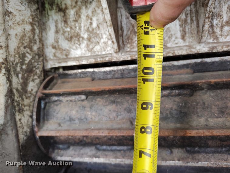 image for item YA1593 2008 Altec DC1217 wood chipper