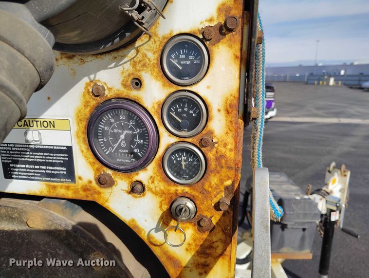 image for item YA1593 2008 Altec DC1217 wood chipper