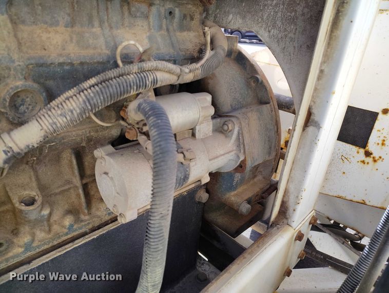 image for item YA1593 2008 Altec DC1217 wood chipper