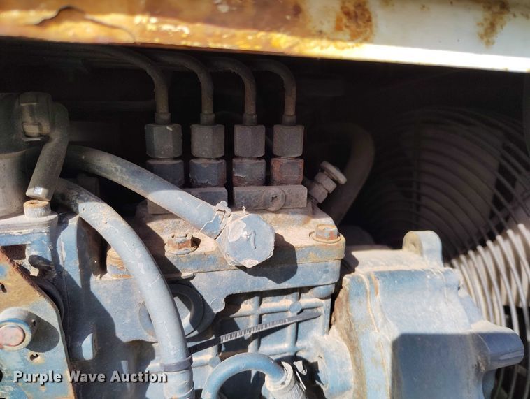 image for item YA1593 2008 Altec DC1217 wood chipper