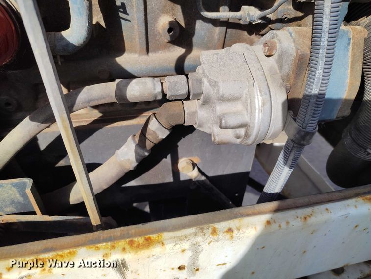 image for item YA1593 2008 Altec DC1217 wood chipper