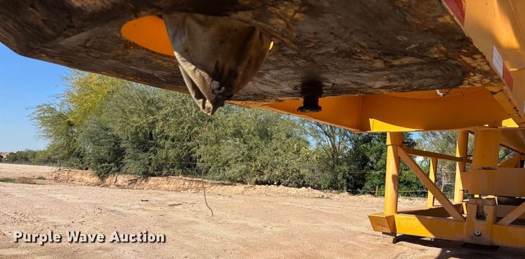 image for item DH8740 2001 Klein KPT-120 water tank