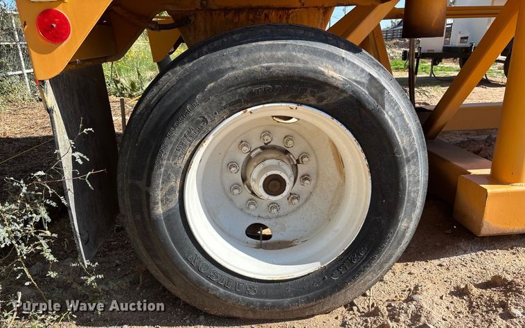 image for item DH8740 2001 Klein KPT-120 water tank