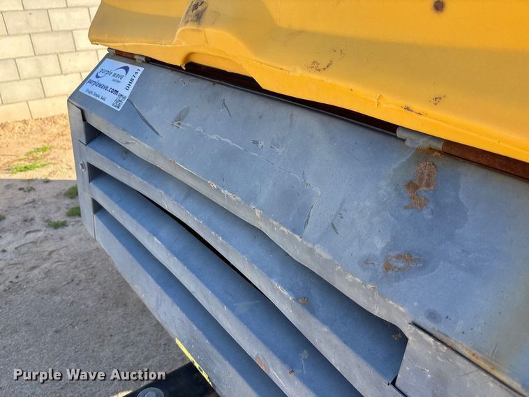 image for item DH8741 Atlas Copco XAS185KD air compressor