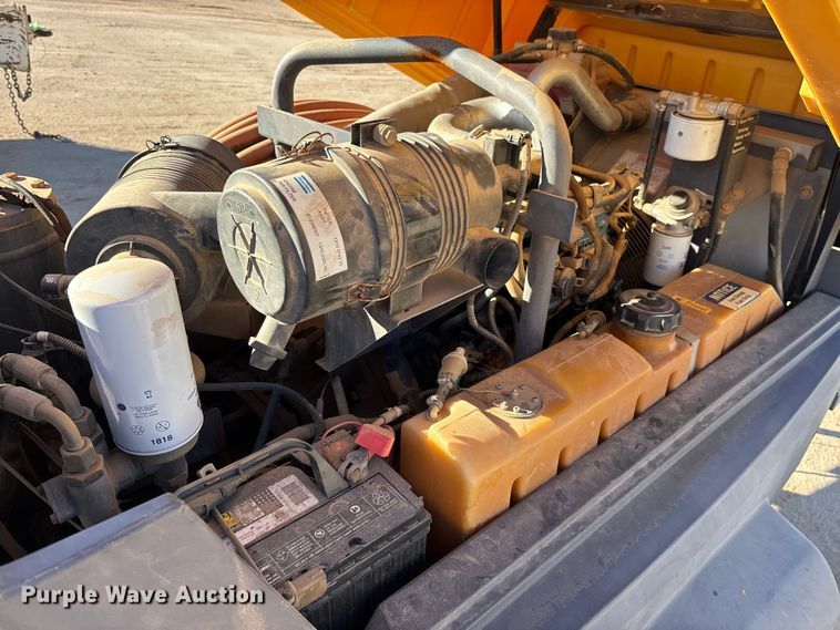 image for item DH8741 Atlas Copco XAS185KD air compressor