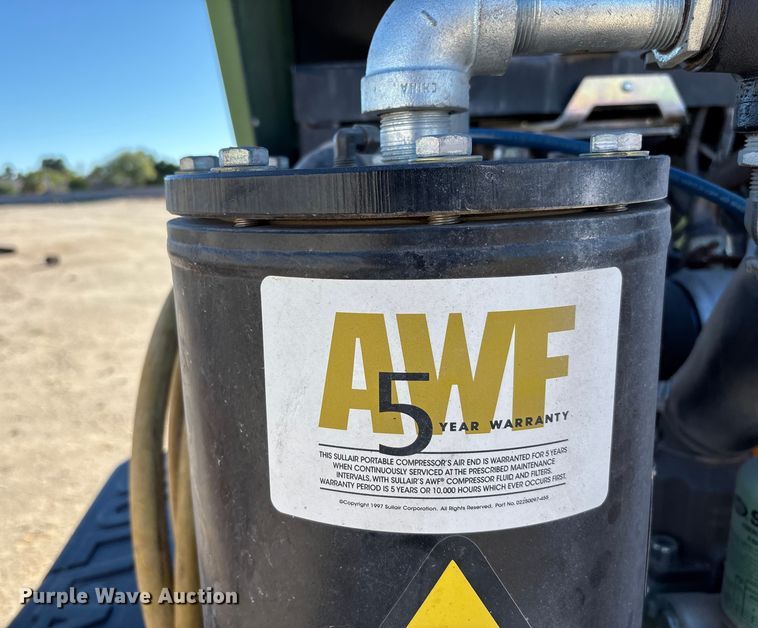 image for item DH8742 2021 Sullair 185F/DPQ/CA4 air compressor