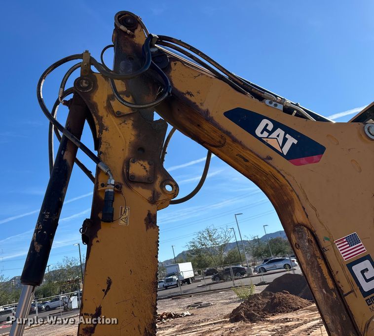 image for item DH8745 2019 Caterpillar 416F2 backhoe