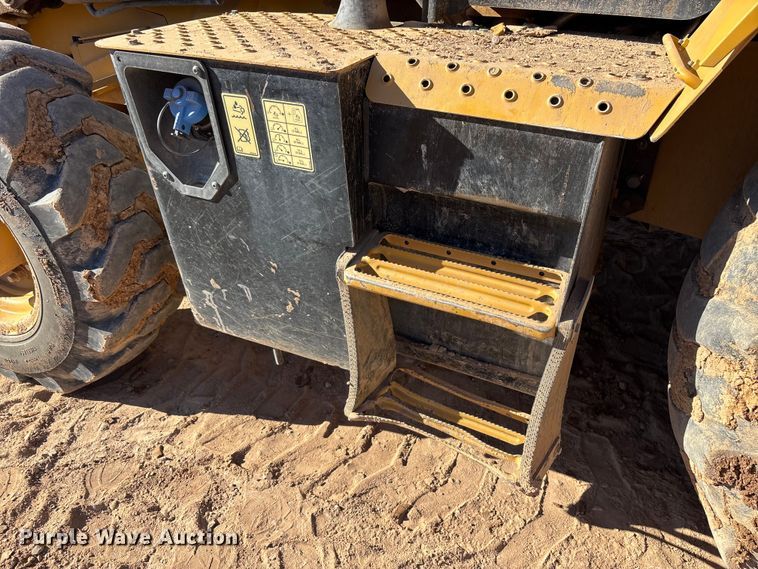 image for item DH8745 2019 Caterpillar 416F2 backhoe