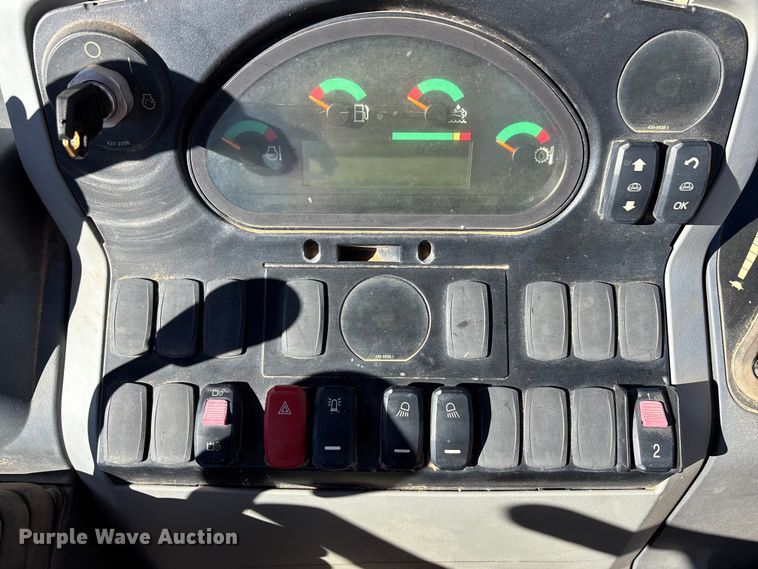 image for item DH8745 2019 Caterpillar 416F2 backhoe