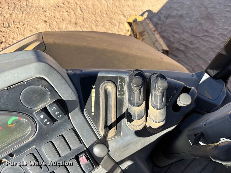 image for item DH8745 2019 Caterpillar 416F2 backhoe