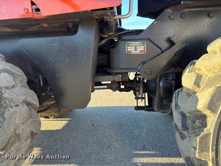 image for item DK0100 2000 Ditch Witch 410 SXD trencher