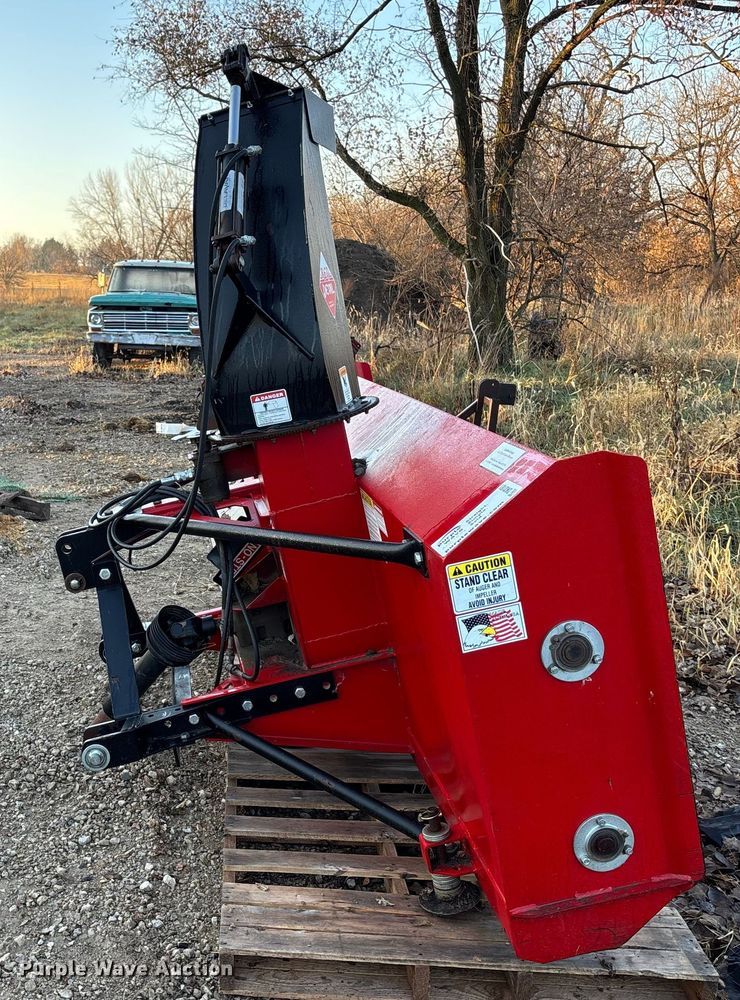 image for item DK0161 Lakota Red devil snowblower