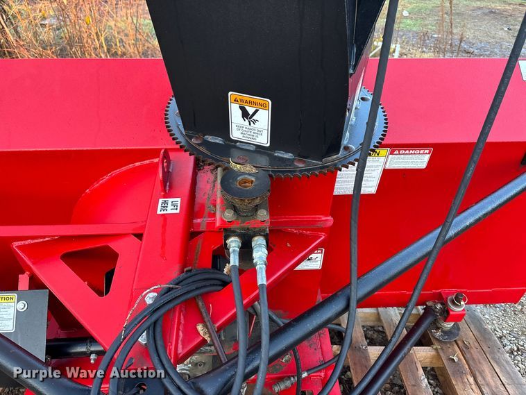 image for item DK0161 Lakota Red devil snowblower