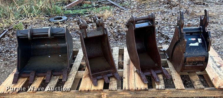 image for item DK0162 (4) excavator buckets