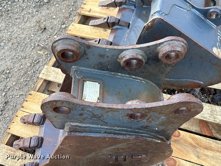 image for item DK0162 (4) excavator buckets