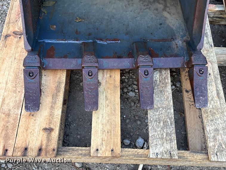 image for item DK0162 (4) excavator buckets