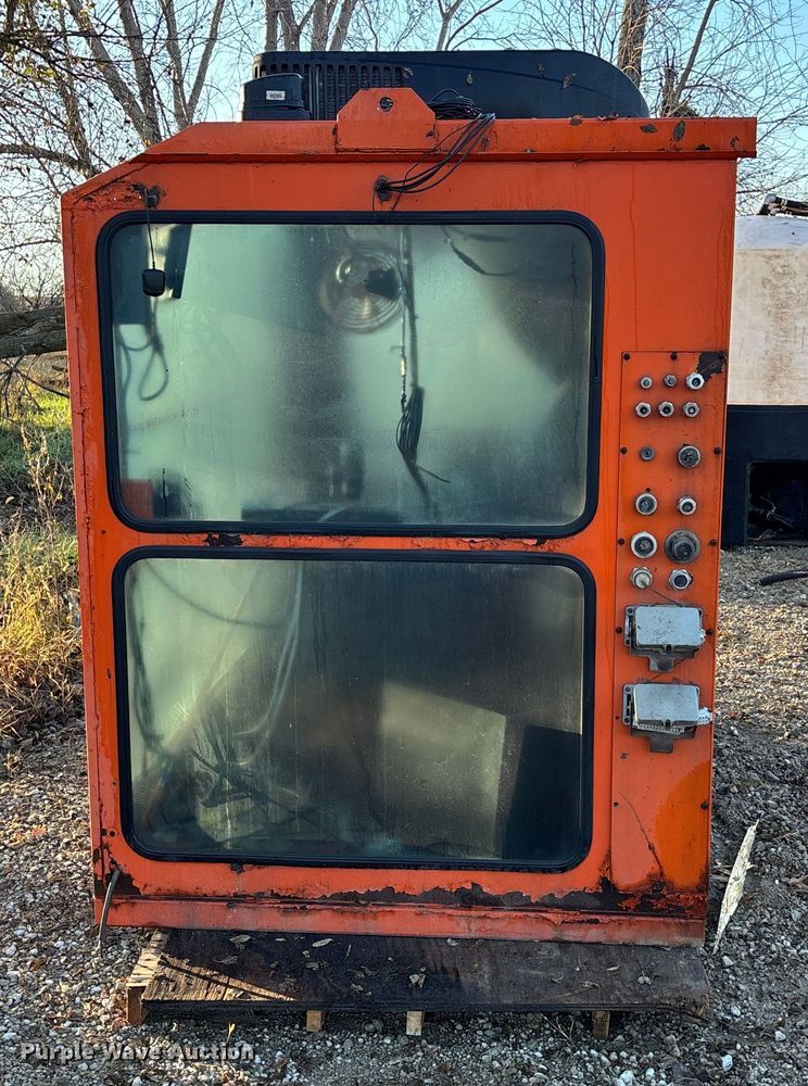 image for item DK0164 MI-Jack crane cab