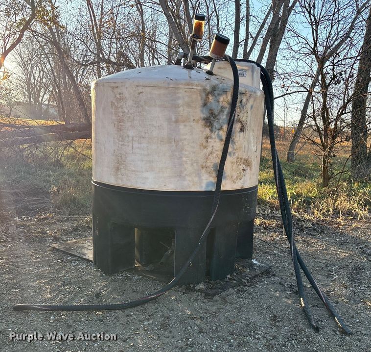 image for item DK0165 Poly tank