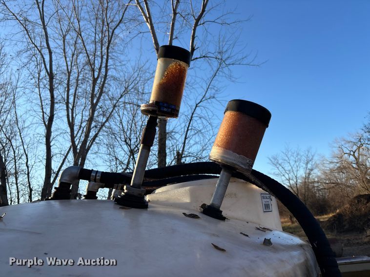 image for item DK0165 Poly tank