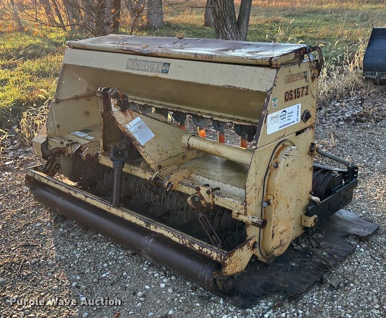 image for item DK0166 Land pride OS1572 seeder