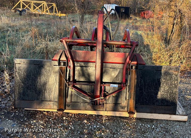 image for item DK0169 Ag tractor attachments