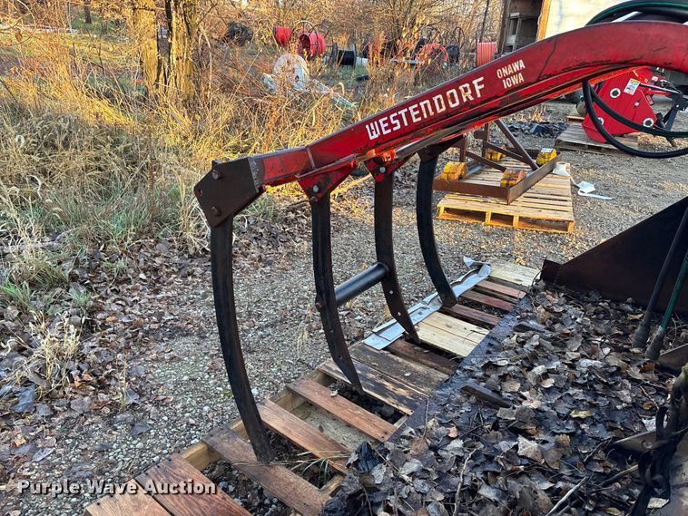 image for item DK0169 Ag tractor attachments