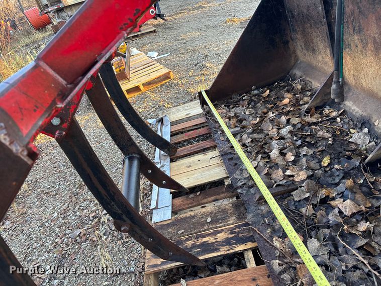 image for item DK0169 Ag tractor attachments