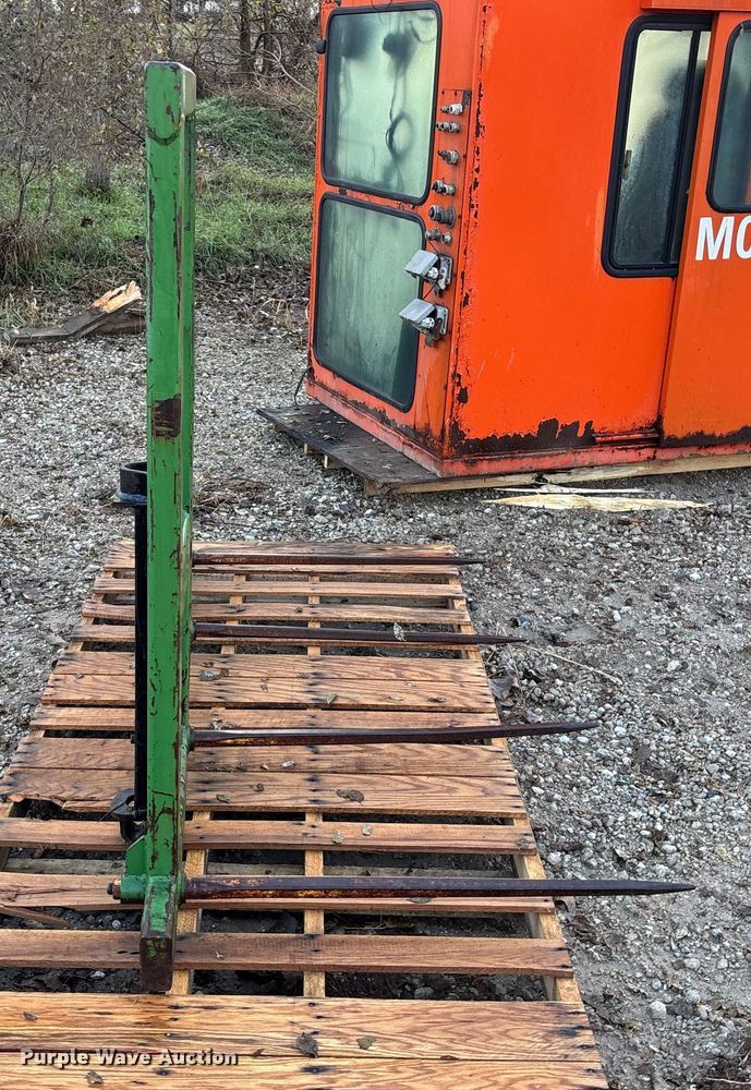 image for item DK0169 Ag tractor attachments