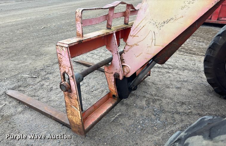 image for item DK0172 2004 Sky track 8042 telehandler