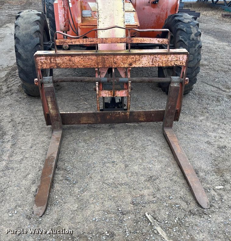 image for item DK0172 2004 Sky track 8042 telehandler