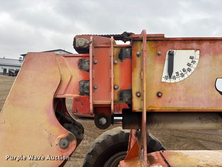 image for item DK0172 2004 Sky track 8042 telehandler