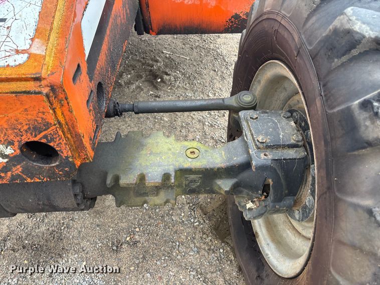 image for item DK0172 2004 Sky track 8042 telehandler