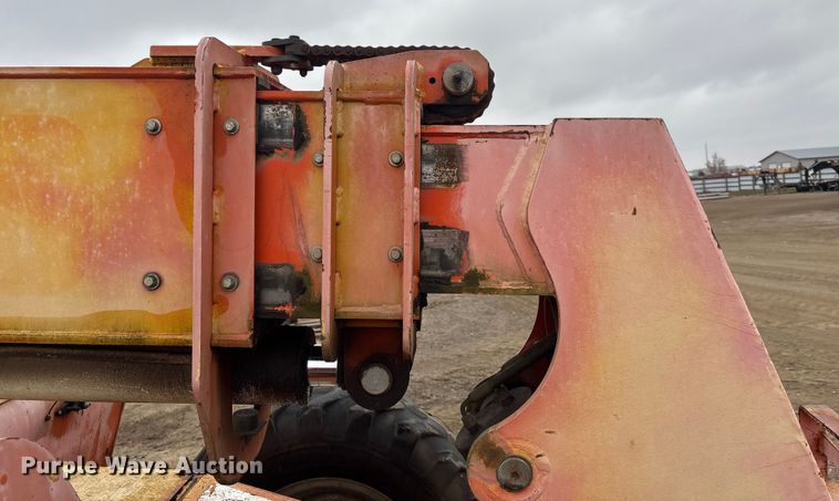 image for item DK0172 2004 Sky track 8042 telehandler