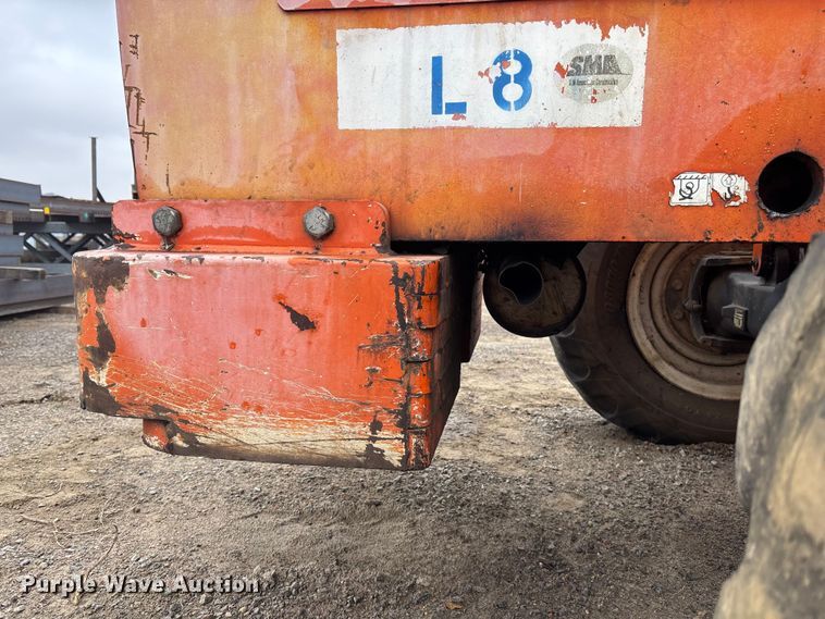 image for item DK0172 2004 Sky track 8042 telehandler