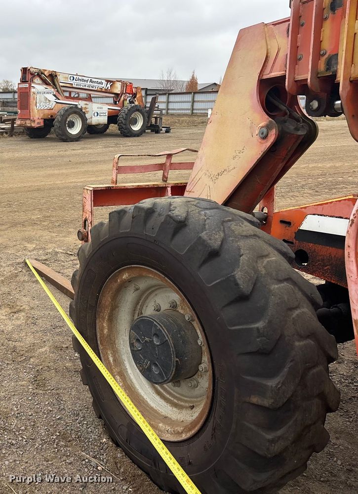 image for item DK0172 2004 Sky track 8042 telehandler