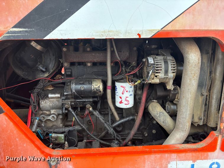 image for item DK0172 2004 Sky track 8042 telehandler