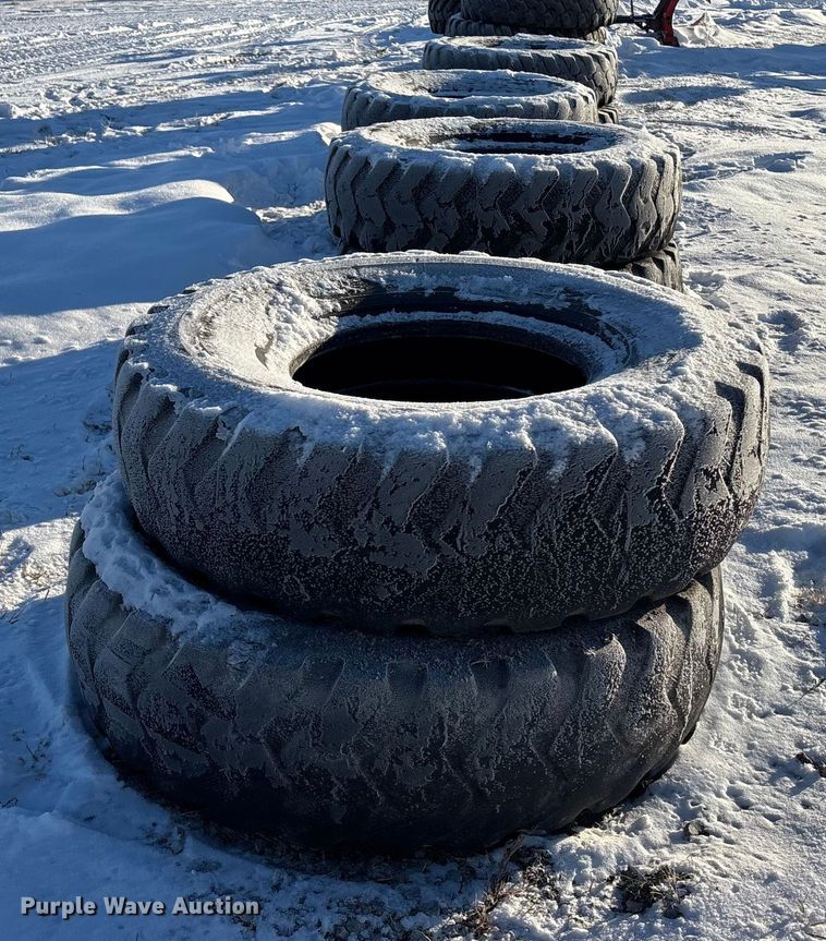 image for item DK0180 (8) 14R24 tires