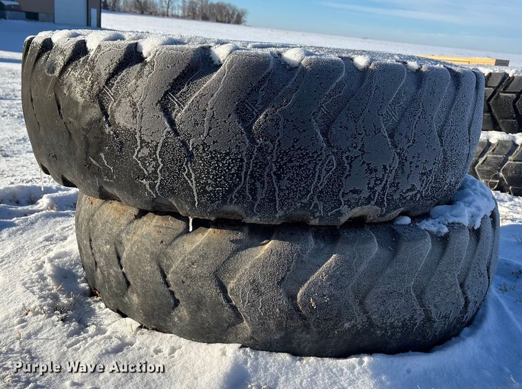 image for item DK0180 (8) 14R24 tires