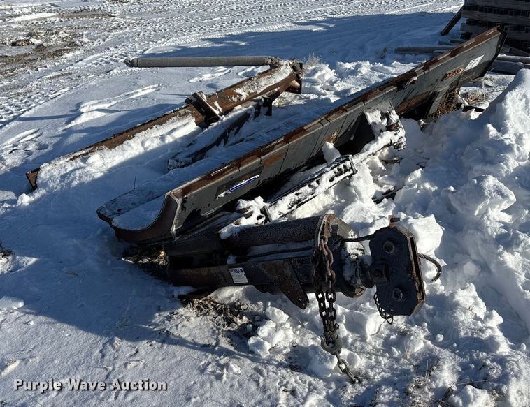 image for item DK0182 Henke wing plow