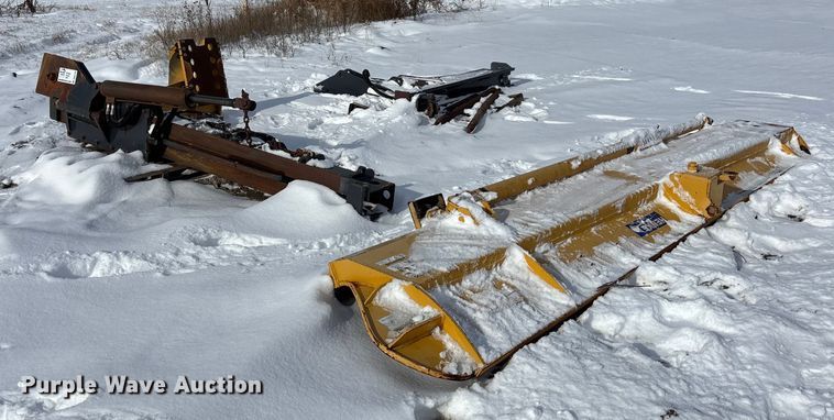 image for item DK0183 Henke wing plow