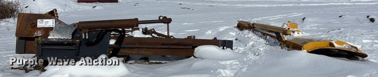 image for item DK0183 Henke wing plow