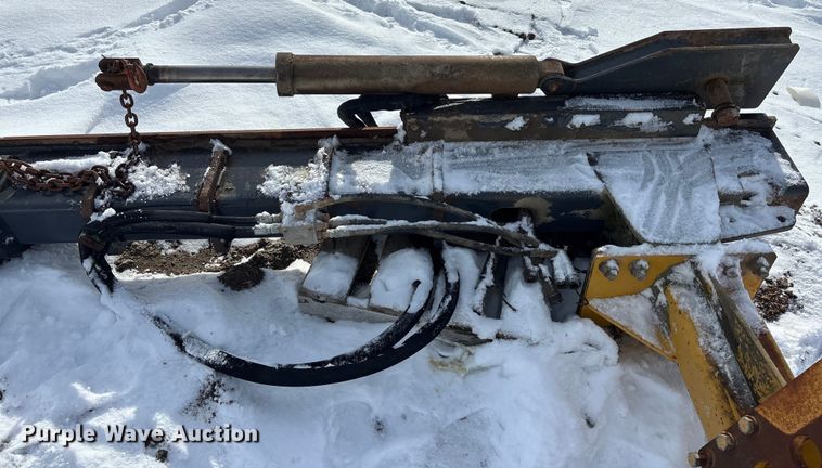 image for item DK0183 Henke wing plow