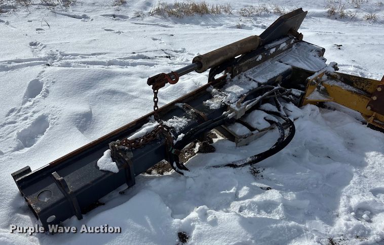 image for item DK0183 Henke wing plow