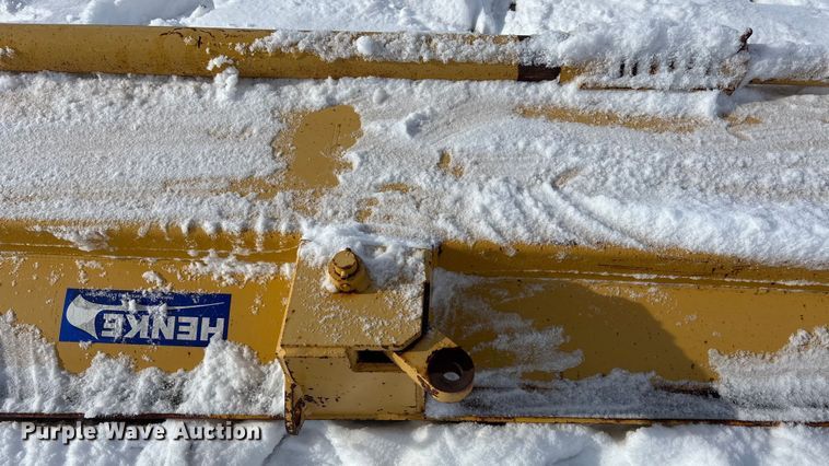 image for item DK0183 Henke wing plow
