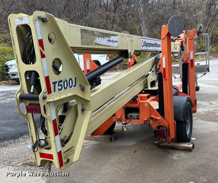 image for item DK0184 2012 JLG T500J boom lift