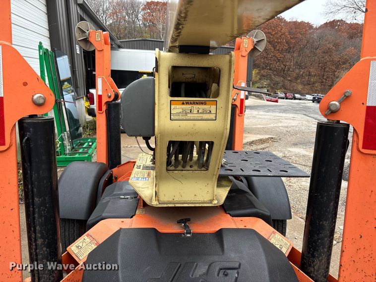 image for item DK0184 2012 JLG T500J boom lift