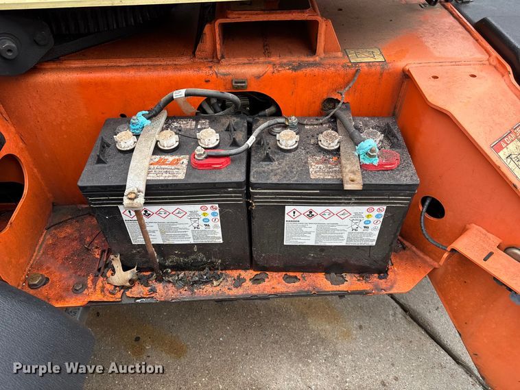 image for item DK0184 2012 JLG T500J boom lift