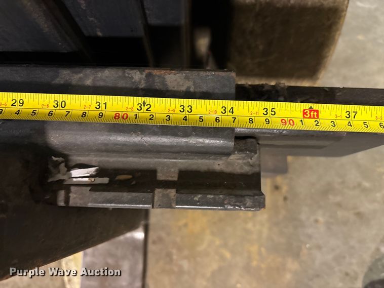 image for item DK0188 Clark TMG15S forklift